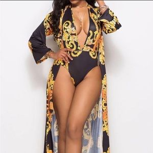 Printed black and gold 2pcs swimsuit